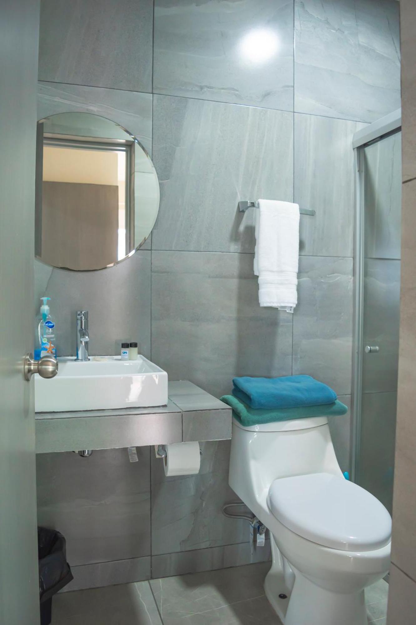 Condominio Con Una Bonita Vista Del Puerto Deportivo De G P S Rentas ماساتلان المظهر الخارجي الصورة