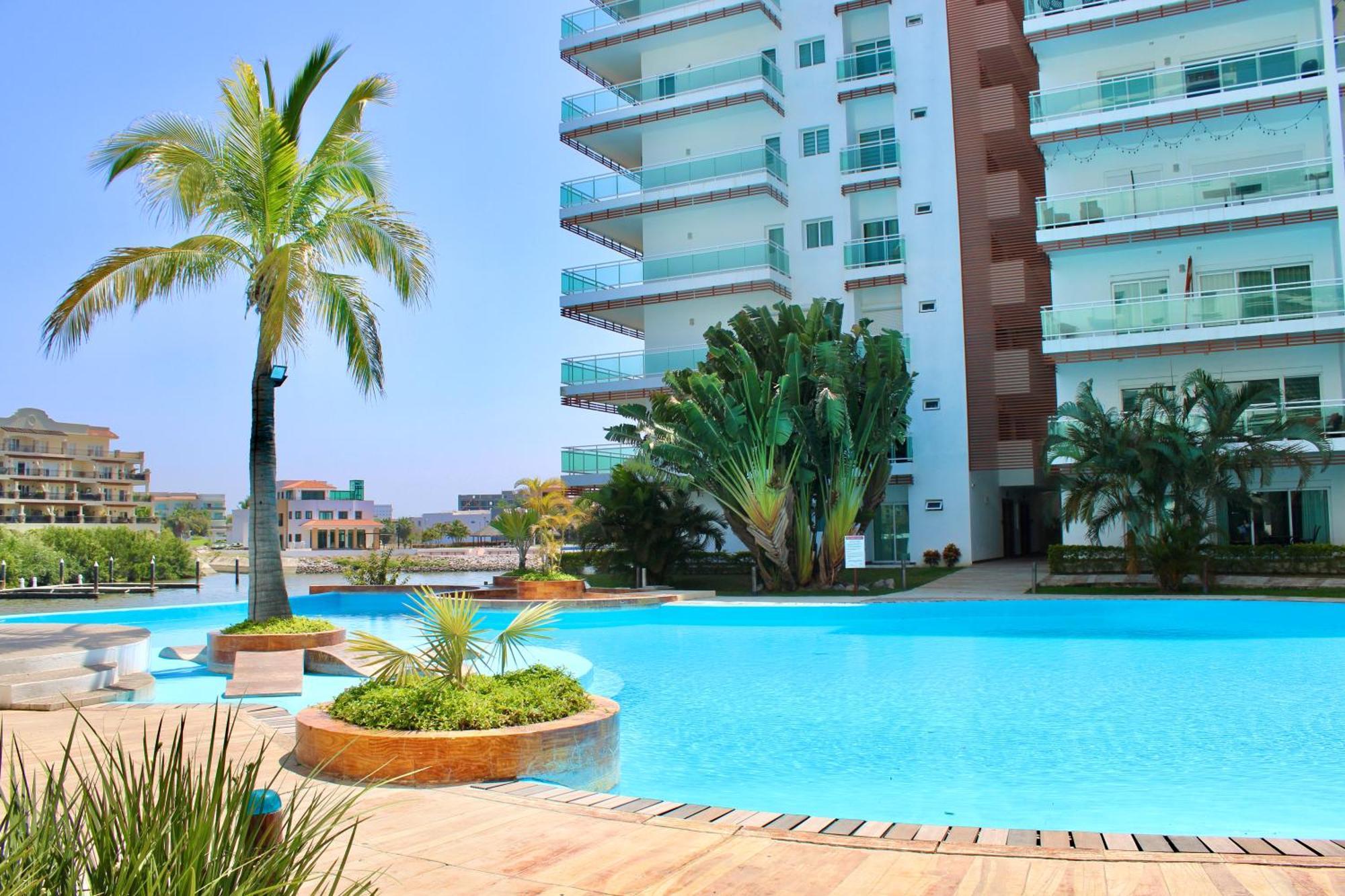 Condominio Con Una Bonita Vista Del Puerto Deportivo De G P S Rentas ماساتلان المظهر الخارجي الصورة